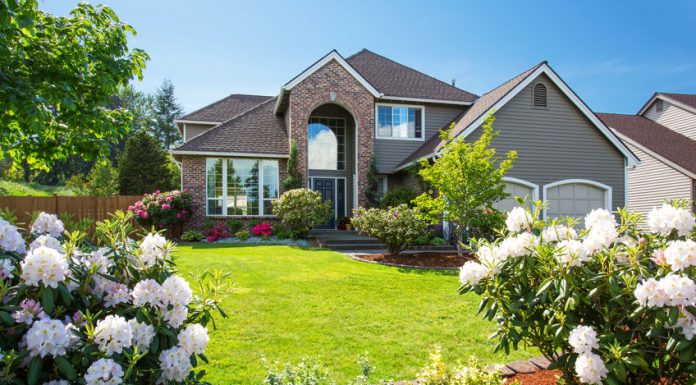 9 Easy Ways to Add Curb Appeal to Your Home